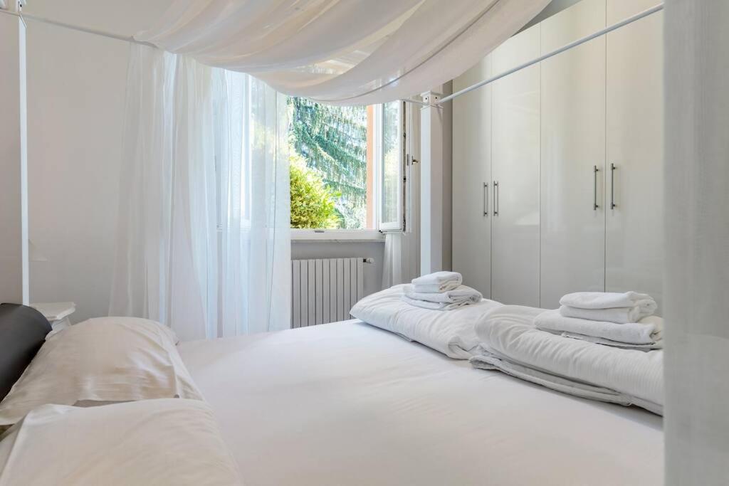Casa Belvedere ตอสโกลาโน มาแดร์โน ภายนอก รูปภาพ