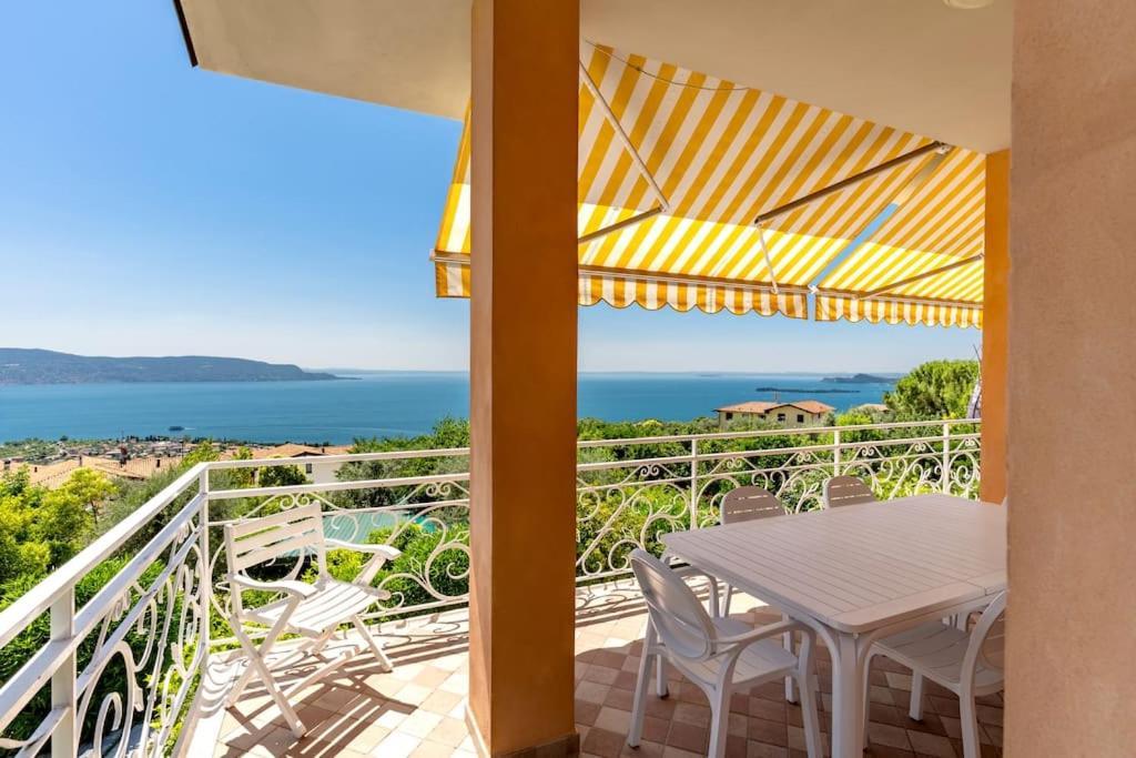 Casa Belvedere ตอสโกลาโน มาแดร์โน ภายนอก รูปภาพ