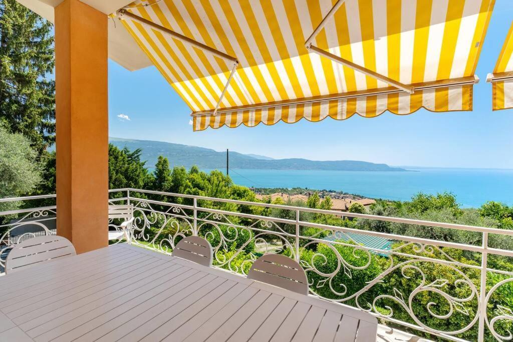 Casa Belvedere ตอสโกลาโน มาแดร์โน ภายนอก รูปภาพ